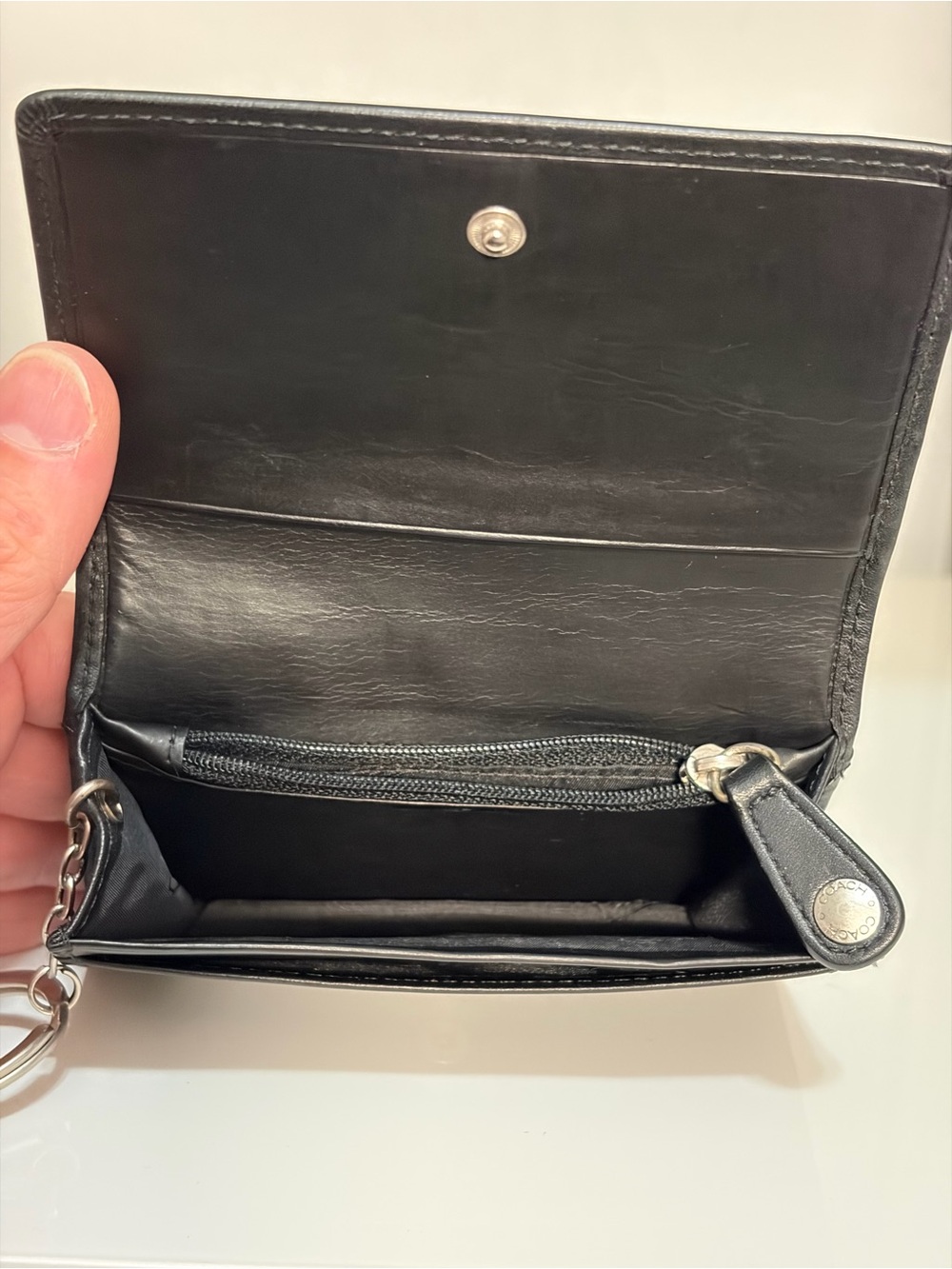 Vintage Coach Bedford Purse Wallet in Black Leather with Key Ring & Snap Closure